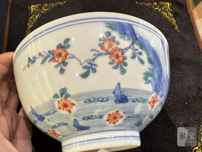 清 斗彩落花流水纹碗 - 图6